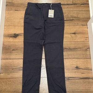 Everlane Men's Cotton Performance Chino, Dark Grey